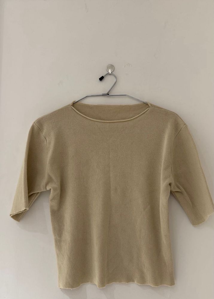 Beige Knit Top - Casual Style