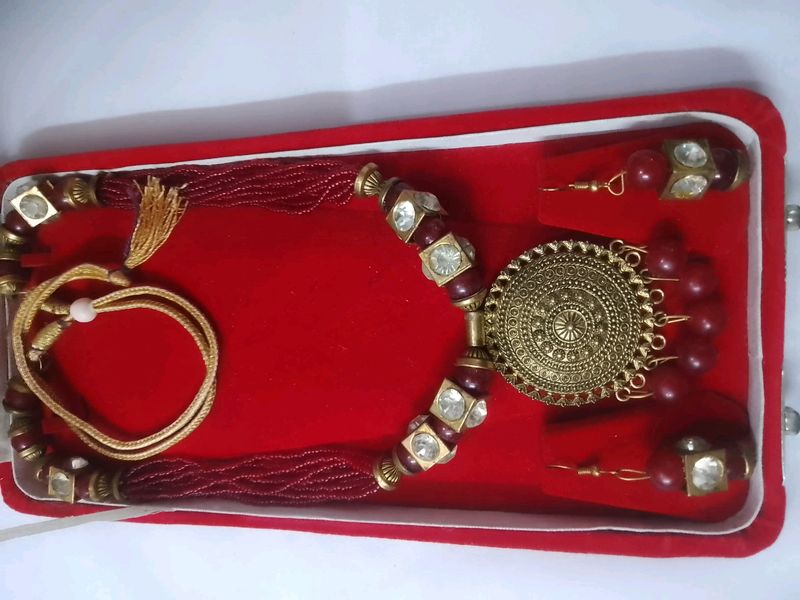 Trending Kundan Jewellery Set❣️