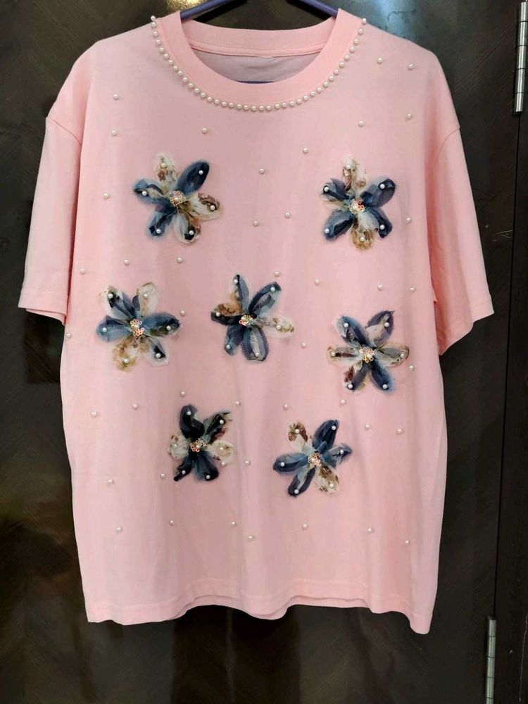 Floral Applique Embellished Tee