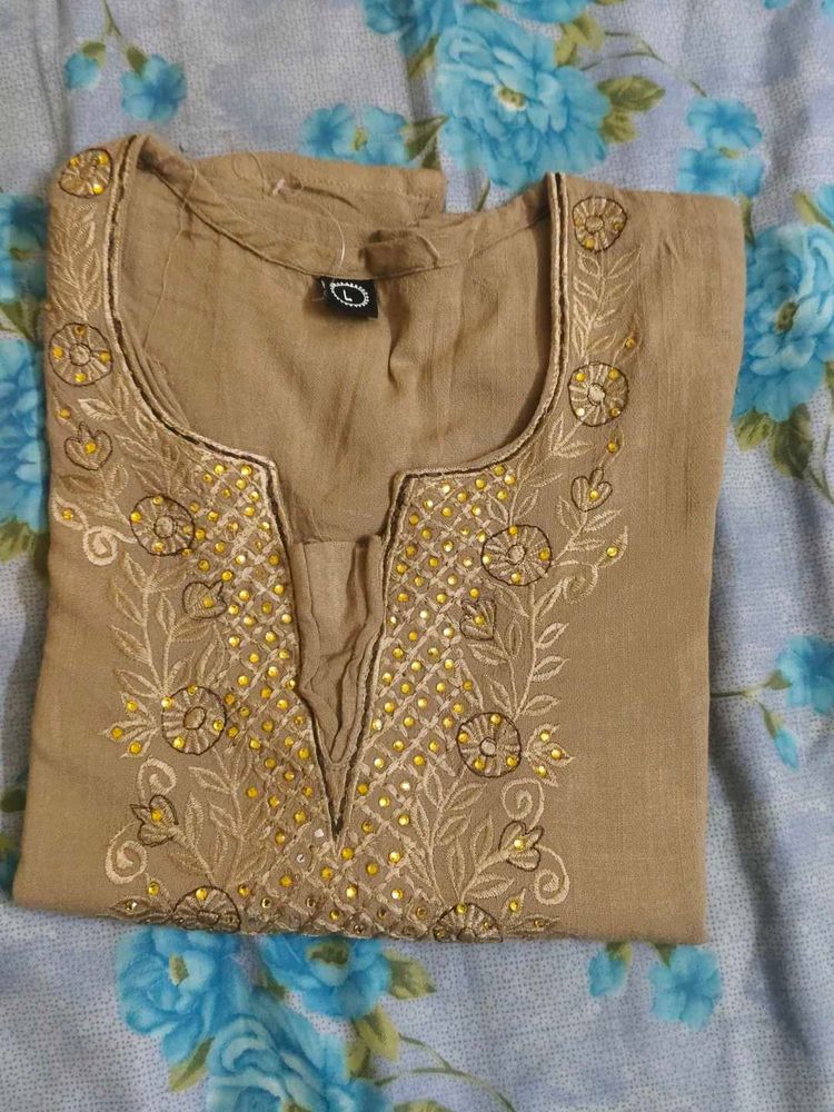 Elegant Embroidered Kurta