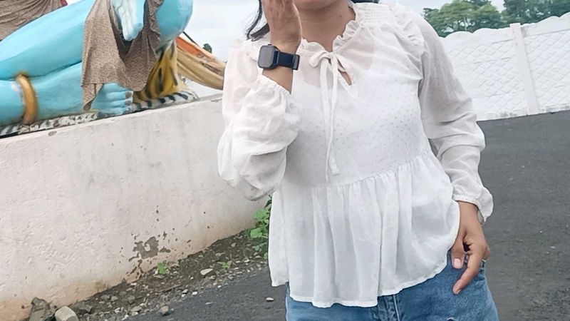 New White 🤍 Trendy Top