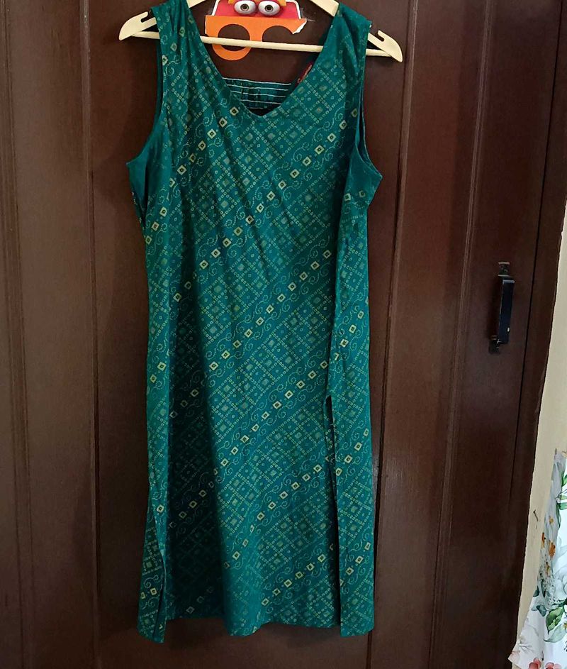Bottle Green Kurti.