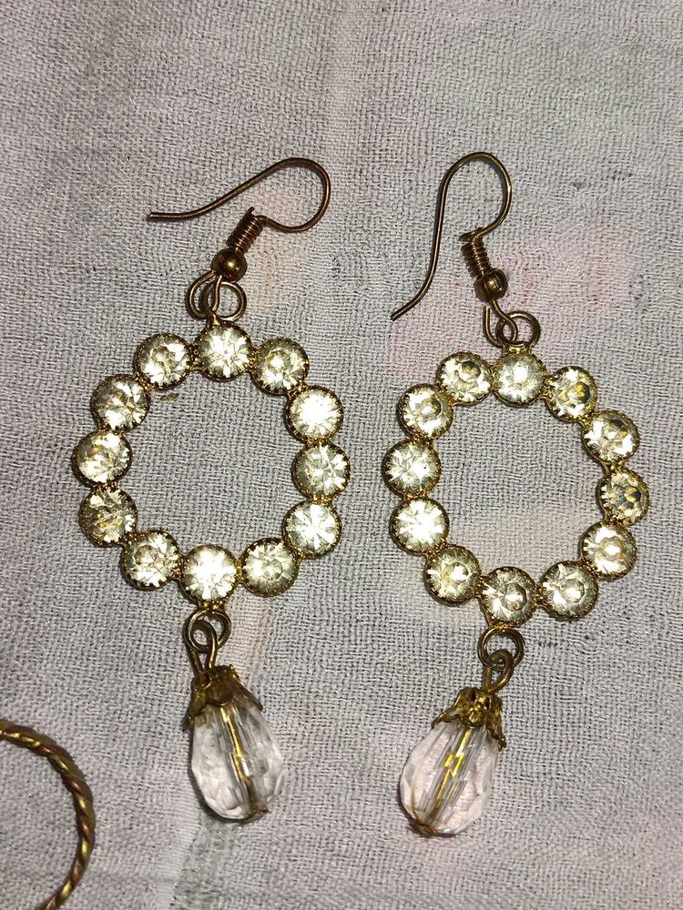 Elegant Crystal Drop Earrings