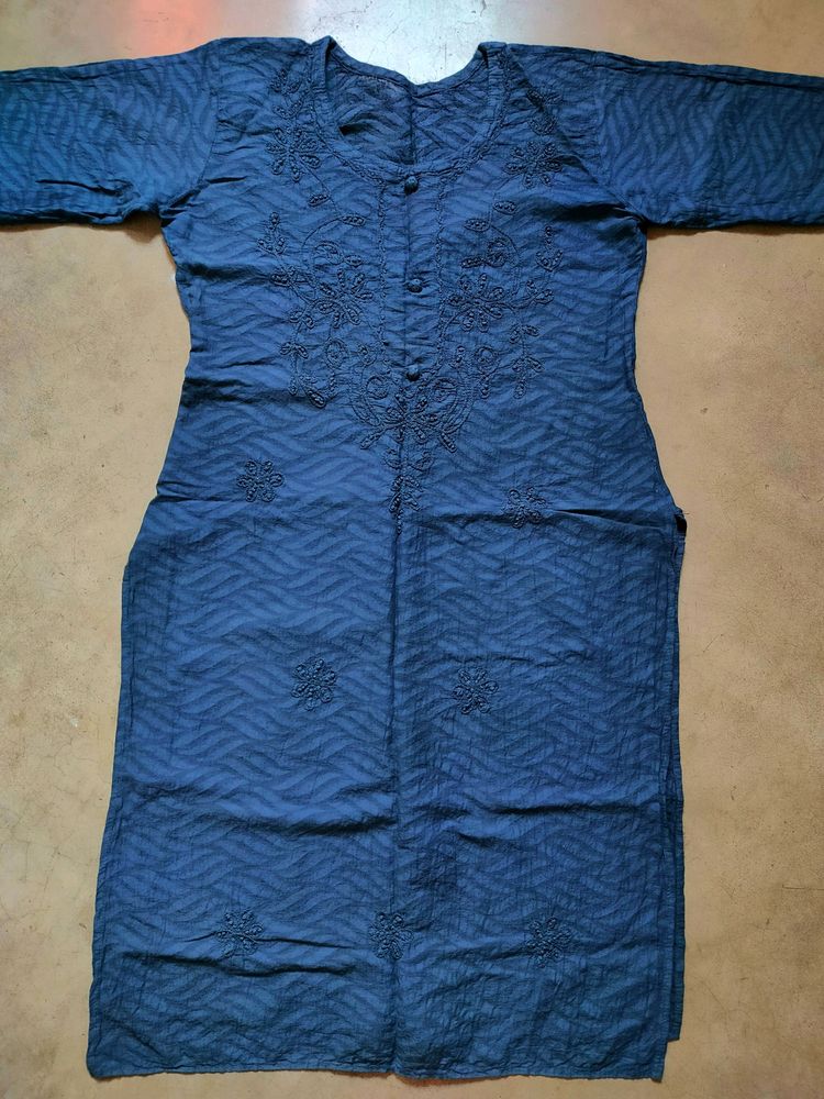 Woman Embroidery Kurta