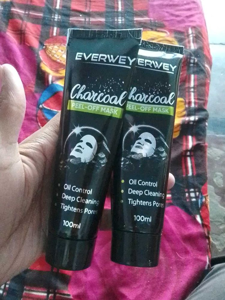 Everweyerwey Charcoal Peel-Off Mask Pack Of 2