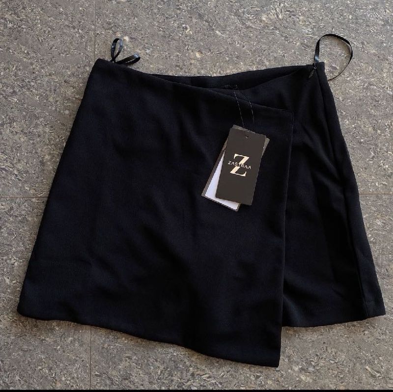 Zastraa Mini Skort with Brand 🏷️