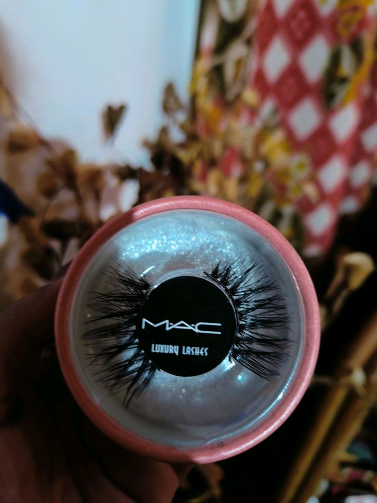 Mac Eyelashes