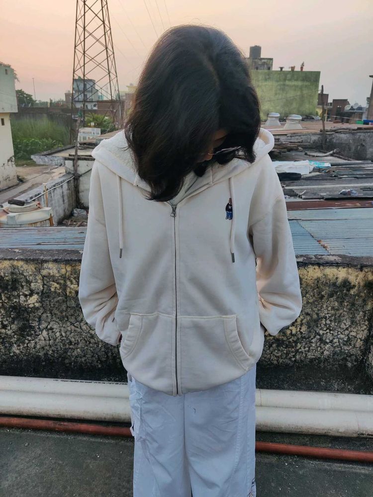 WHO A.U. STEVE BEAR HOODIE