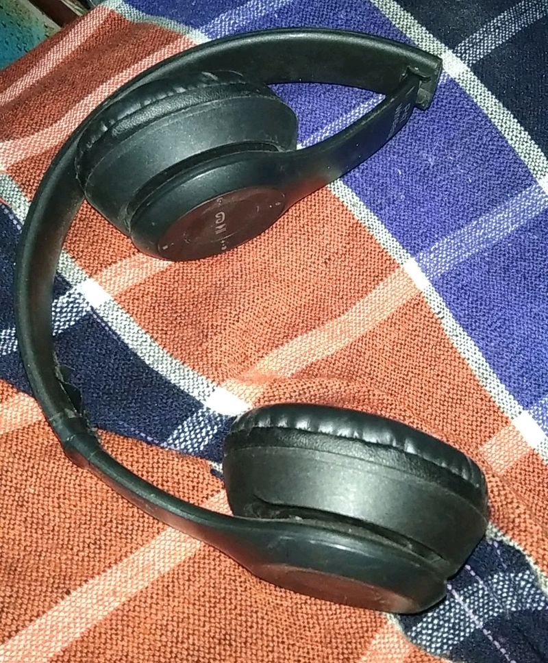 p47 blutooth headphone With Combo