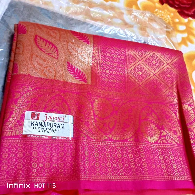 Janvi Kanjipuran Saree