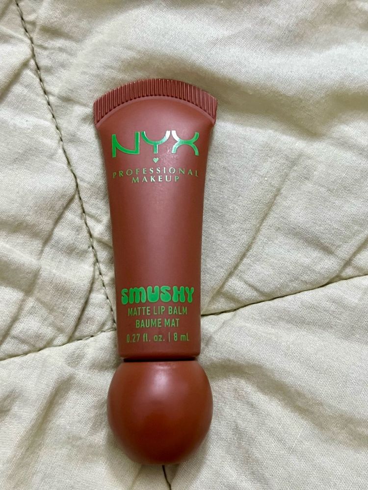 Nyx Smushy Matte Lip Balm