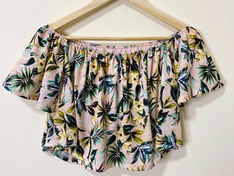 BERSHKA FLORAL OFF-SHOULDER TOP