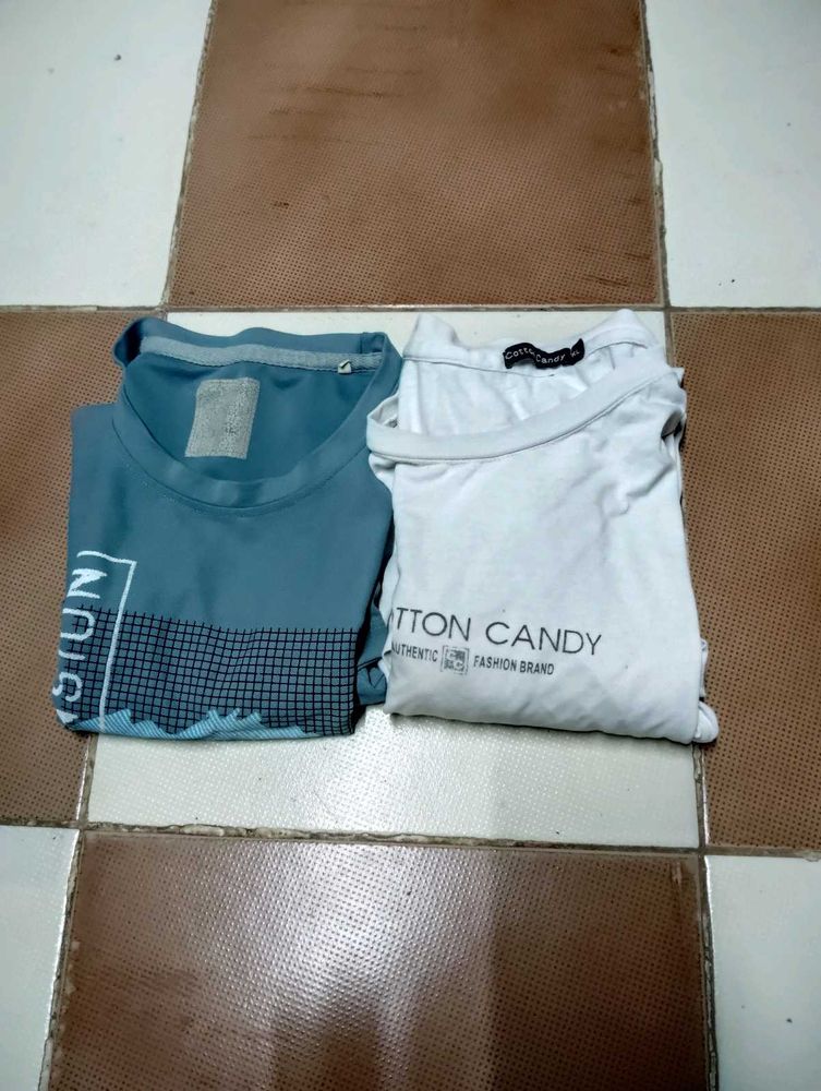 T-Shirt Bundle blue t-shirt size:m and white:XL