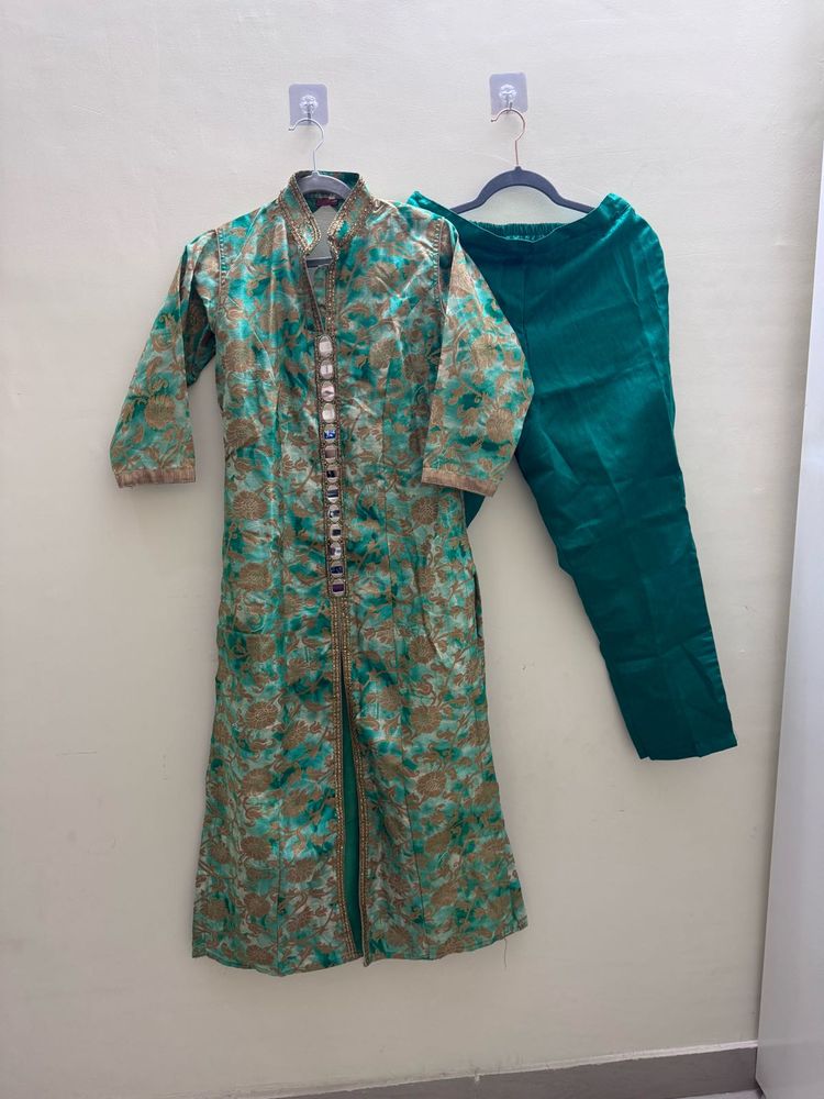 Elegant Ethnic Kurta Set