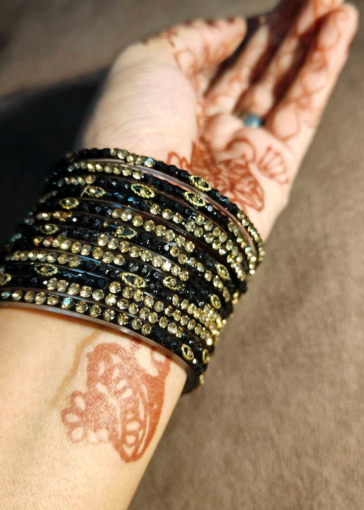 Black Kaanch Bangles