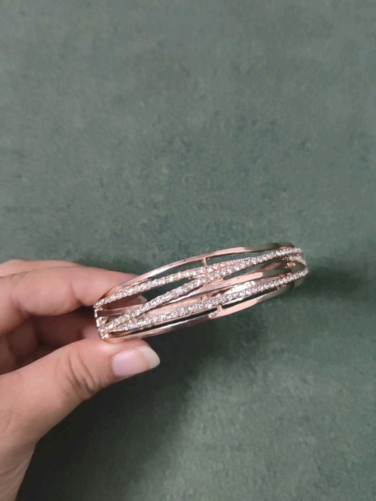 Sparkling Bangle Bracelet