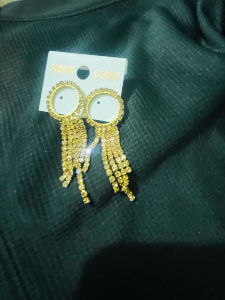 Dazzling Gold Earrings