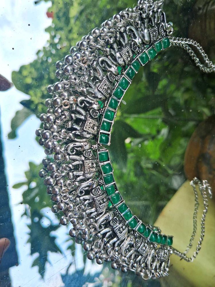 Silver Tone Green Necklace