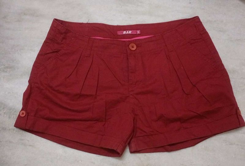 Maroon hot pants