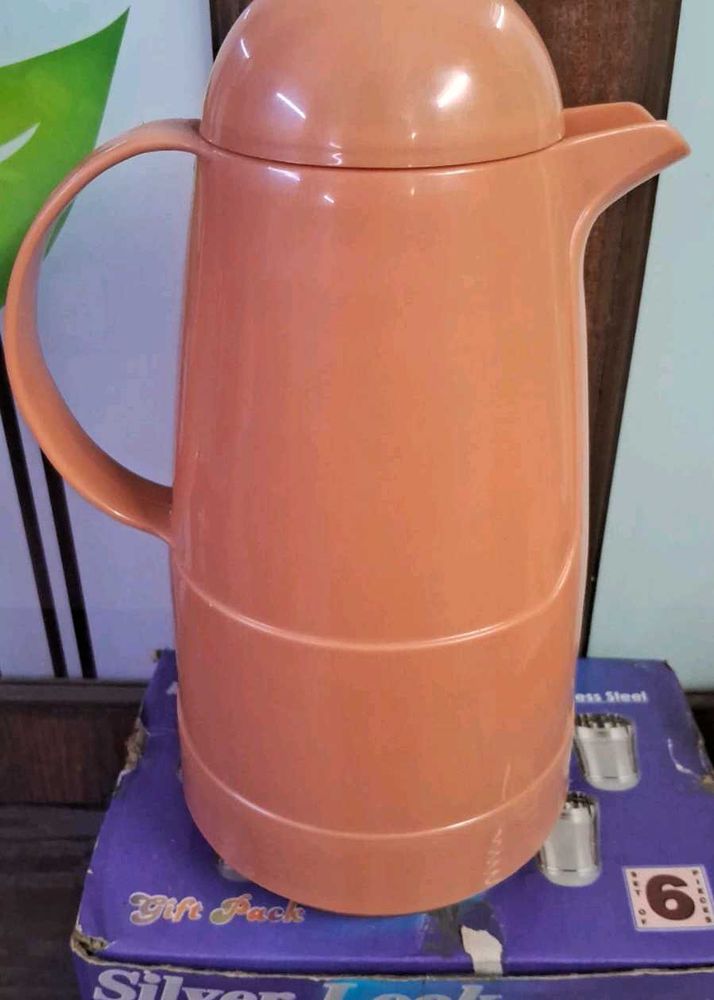 Vintage Peach Thermos