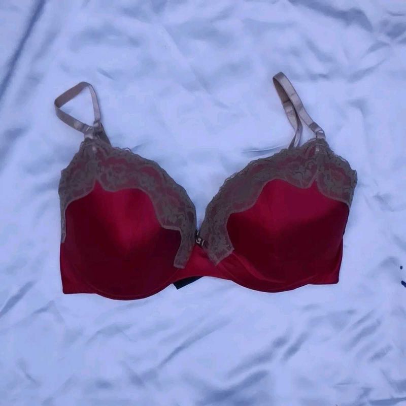 Elle Macpherson Bra
