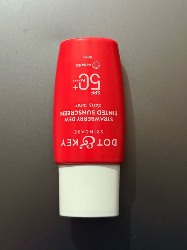 Dot &amp; Key Strawberry Sunscreen