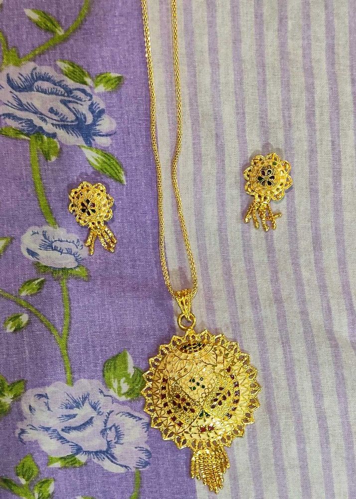 Gold Pendant and Earring Set