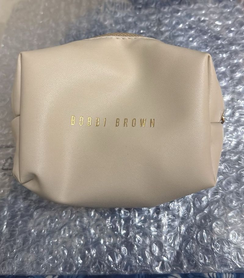 Bobbi Brown Pouch