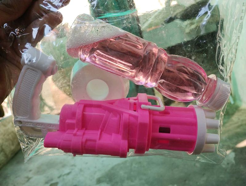Bubble Gun
