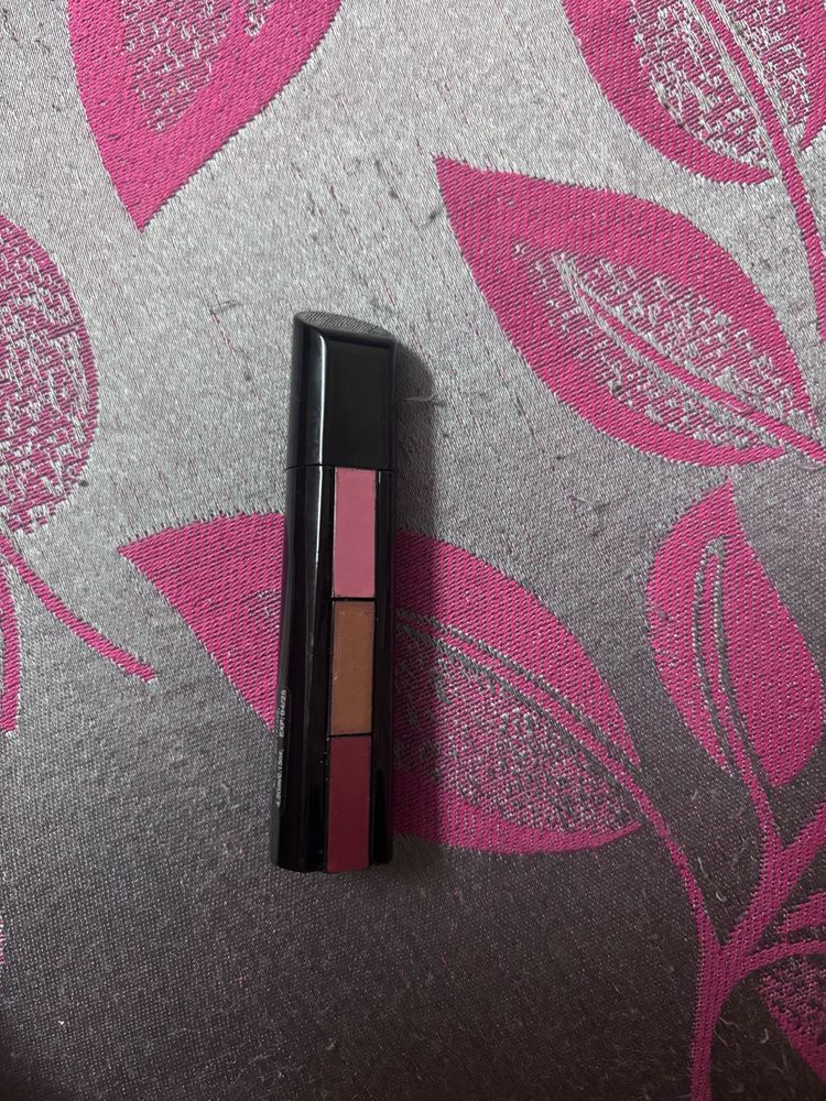 Multi Shade eyeshadow