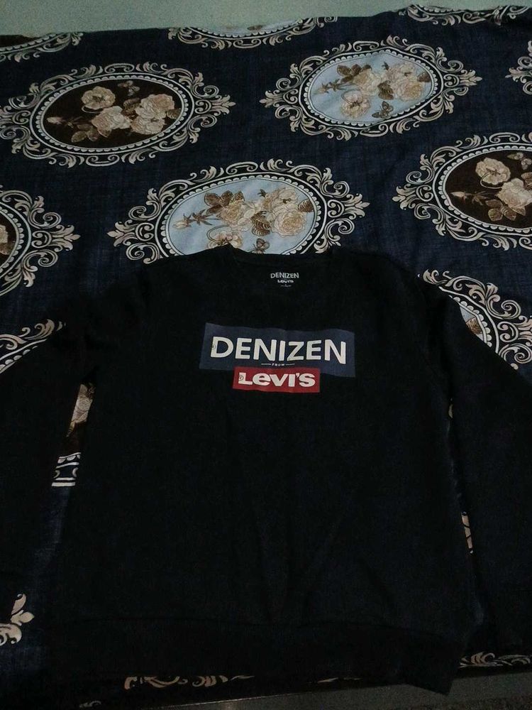 Levis Sweat Shirt For Men &amp; Women