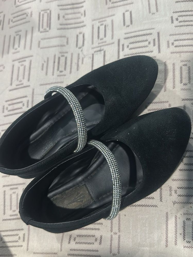 Black Kids Wear with Rhinestone Strap