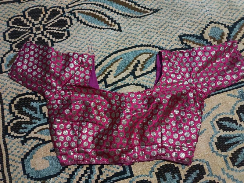 m a tailor and I sell clothes by sew