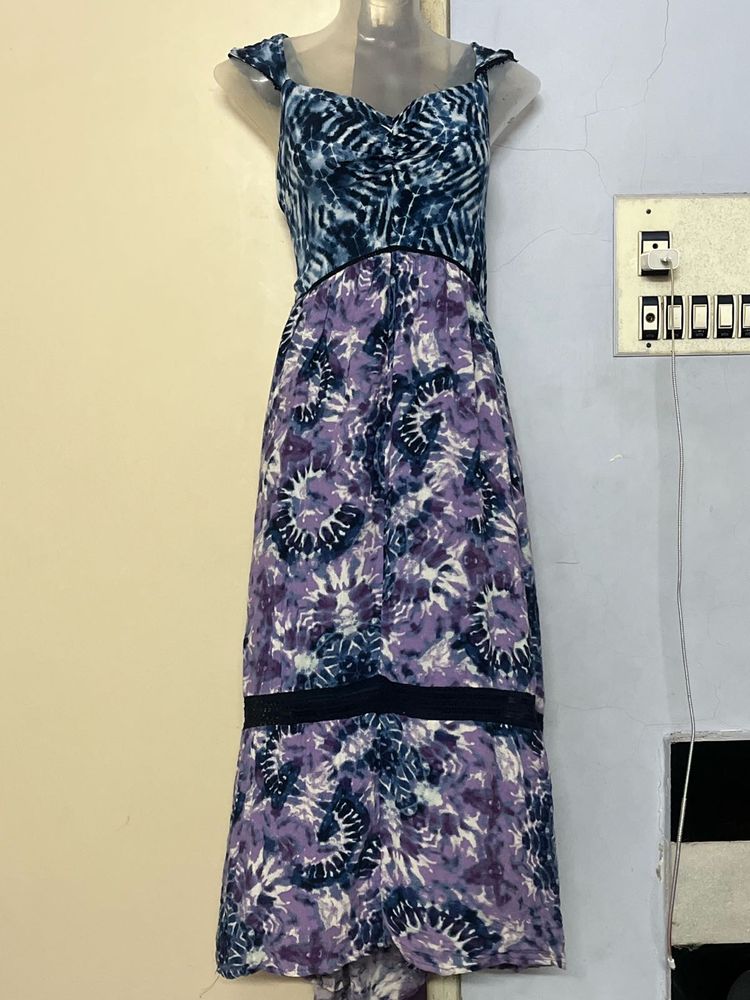 Stylish Tie-Dye Maxi Dress