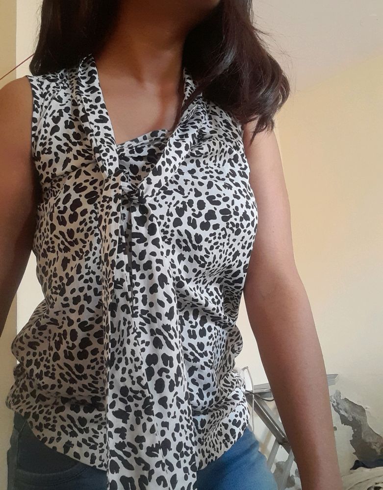 Leopard Print Sleeveless Top With Ribbon MAX Brand Custom New Latest Trendy Trending Fashionable Korean Style Japanese Brand Summer Winter Spring Monsoon Party Casual Work Job Wear For Women And Girls