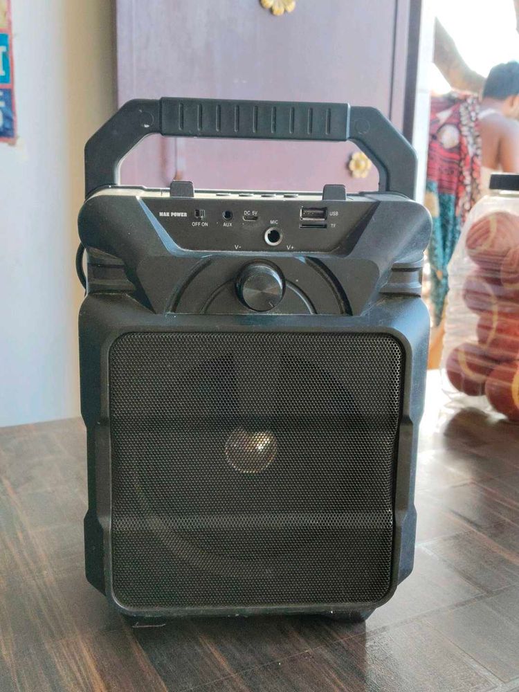 Portable Bluetooth Speaker