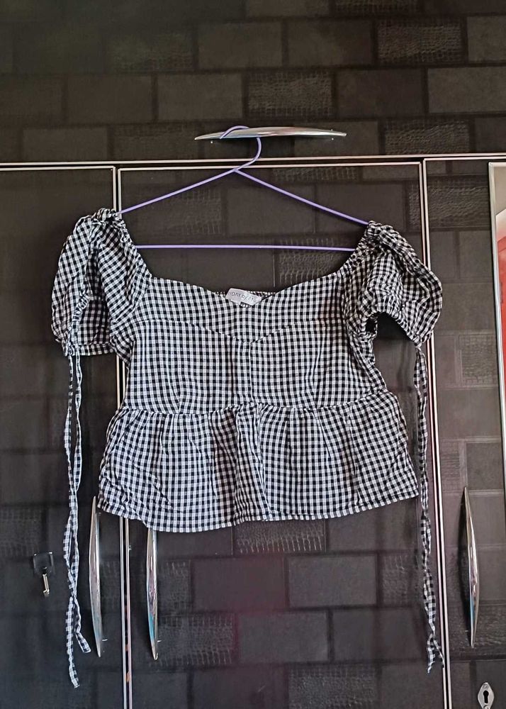 Sweetheart Neck Top