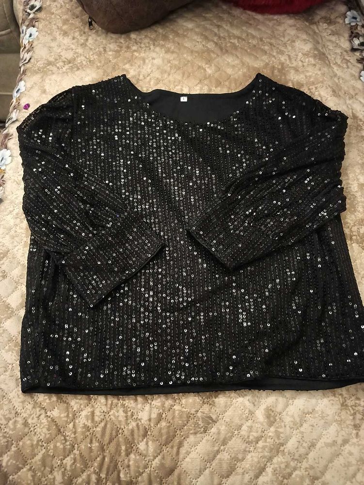 Sparkly Black Long Sleeve Top