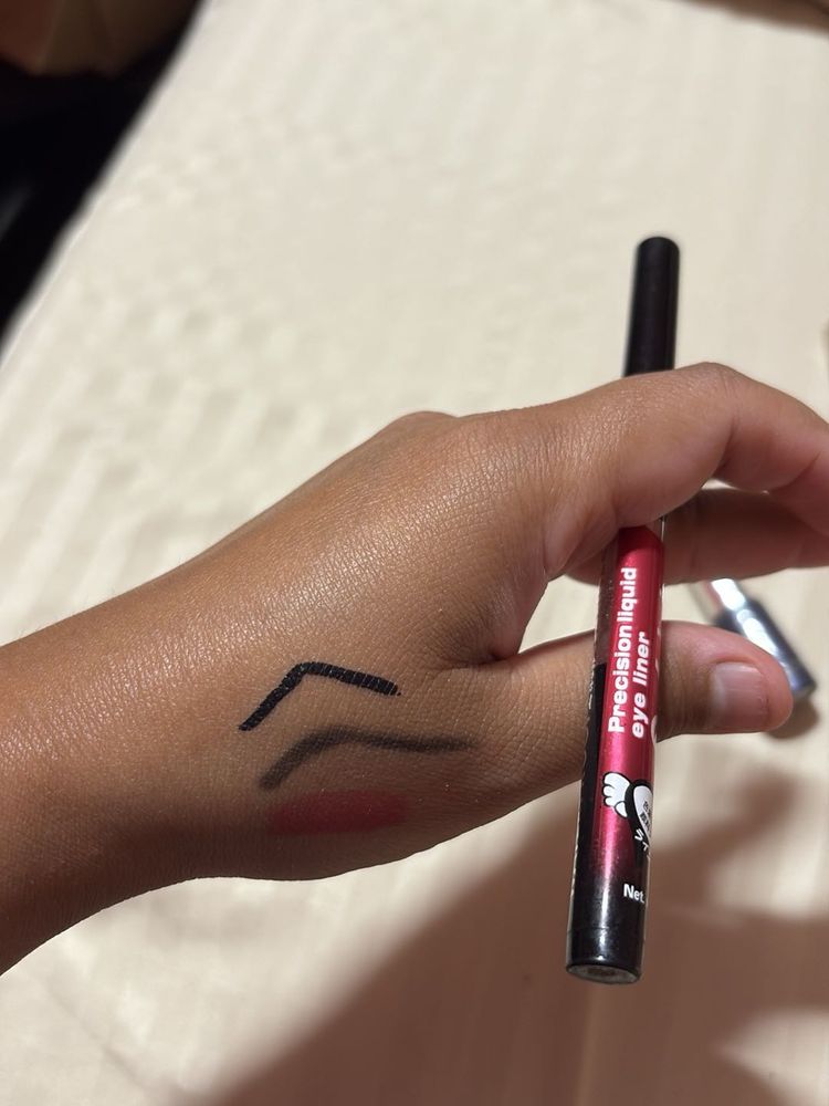 🔻Kajal, Eyebrows Pencil
