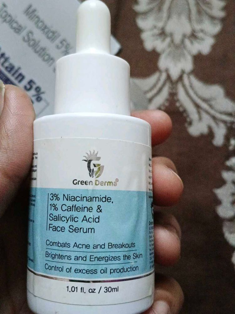 Green Derma Face Serum