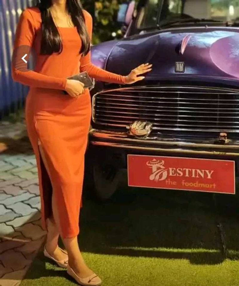 Chic Orange Midi Dress