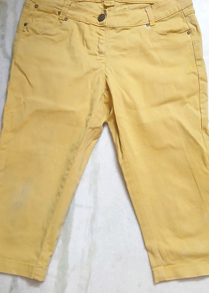 Yellow Caprey