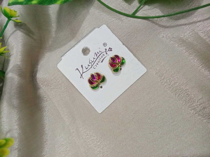 Beautiful Kundhan Lotus Ear Studs
