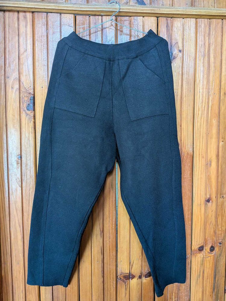 Knitted Jogger Style
