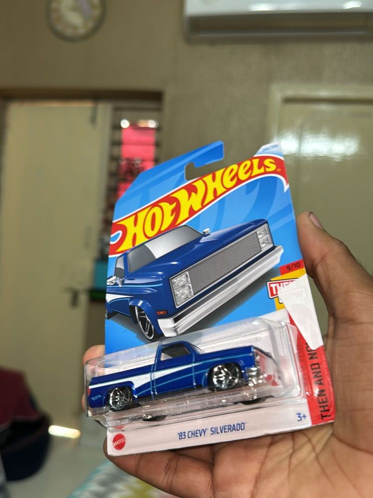 HOT WHEELS CUSTOM 72 Chevy LUV