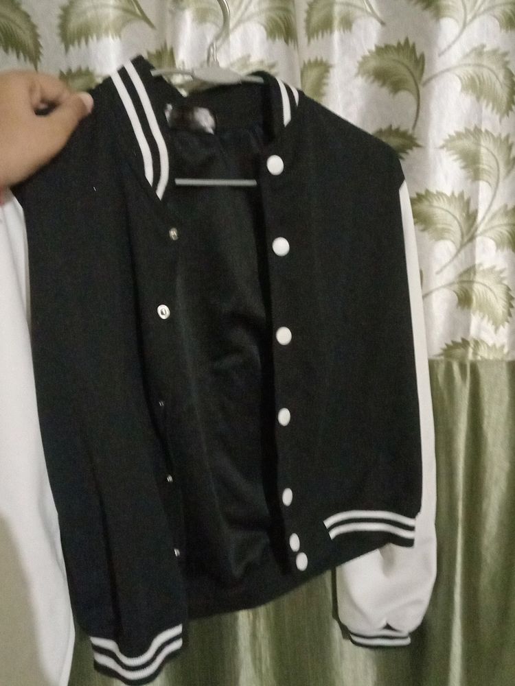 Versity Jackets 🧥