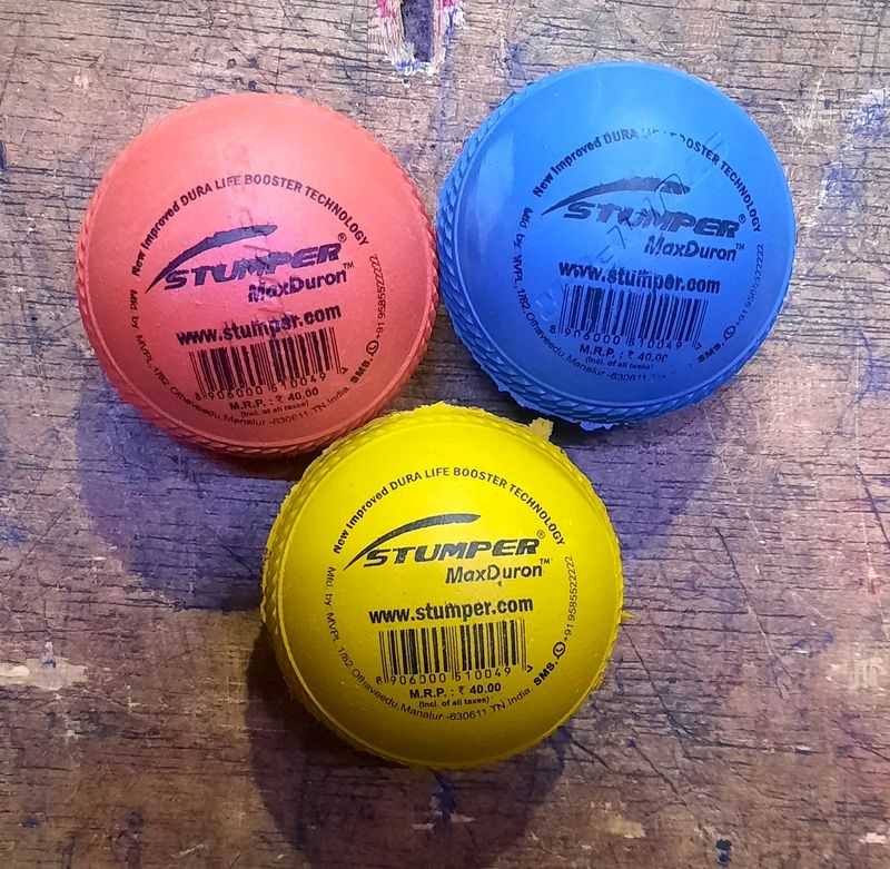 Stumper Max During Cricket Ball.. Pack Of 3
