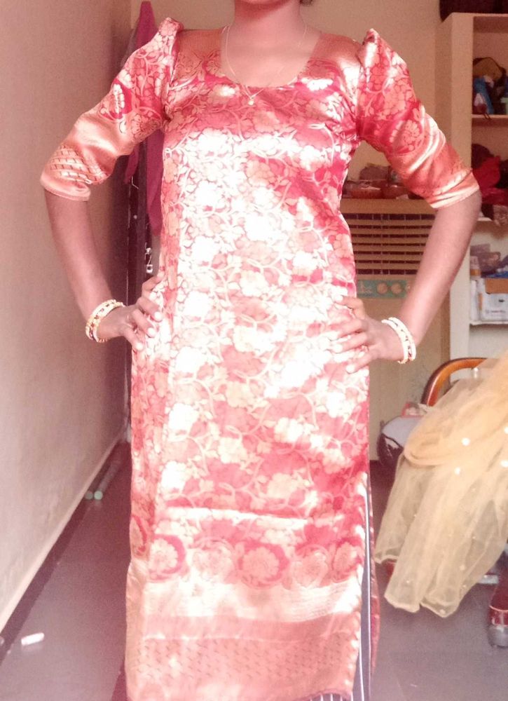 Pattu Kurta With Balloon Sleeves