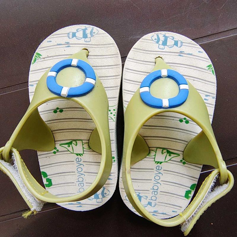 Cute Babyoye Sandals - Size EU 21