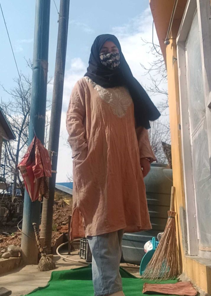 Kashmiri Kurta Pheran